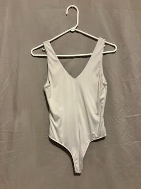 Forever 21 White Women’s One-Piece Bodysuit V-Neck